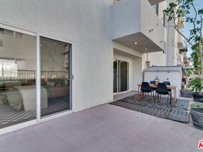 1878 Greenfield Avenue 104, Los Angeles CA 90025