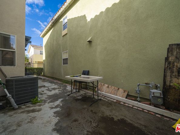 121 Cancion Way, Los Angeles CA 90033