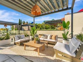 656 Huntley Drive 102, West Hollywood CA 90069