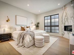 656 Huntley Drive 102, West Hollywood CA 90069