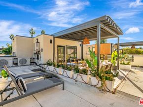 656 Huntley Drive 102, West Hollywood CA 90069