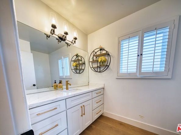 12721 Sanford Street, Los Angeles CA 90066