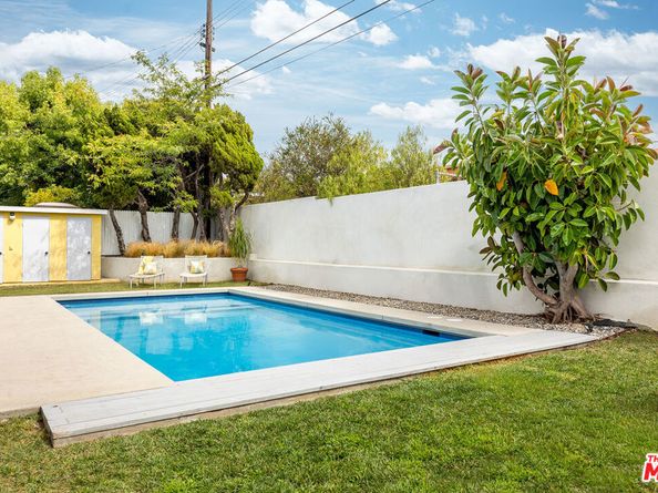 5544 W 63rd Street, Los Angeles CA 90056