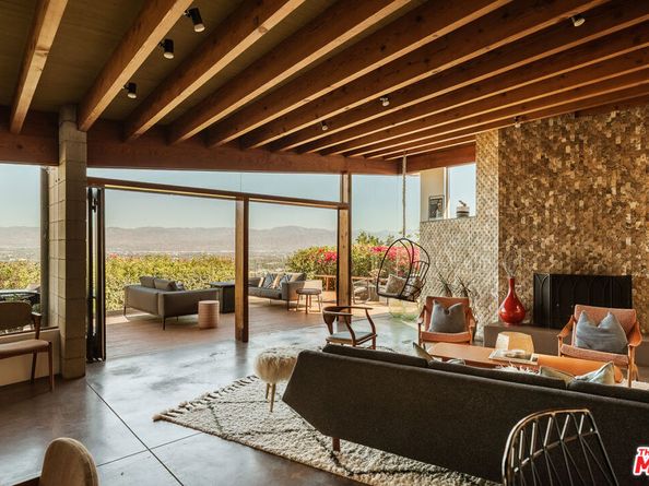 3604 Glenridge Drive, Sherman Oaks CA 91423