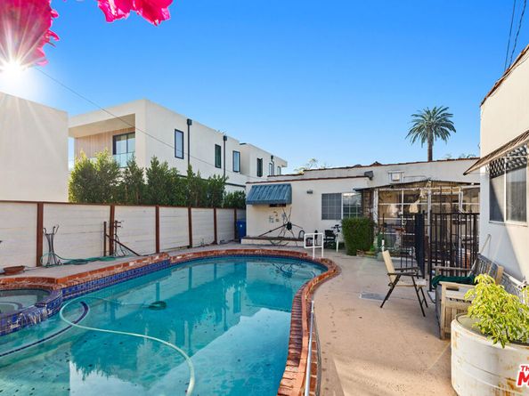 6571 Colgate Avenue, Los Angeles CA 90048