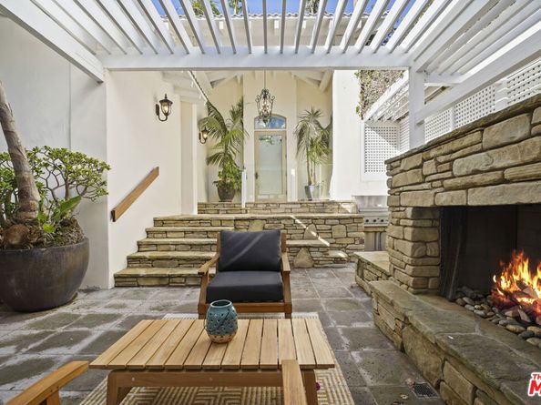 26908 Malibu Cove Colony Drive, Malibu CA 90265