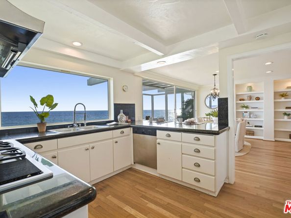 26908 Malibu Cove Colony Drive, Malibu CA 90265