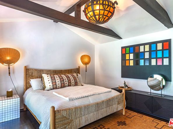 820 N Roxbury Drive, Beverly Hills CA 90210