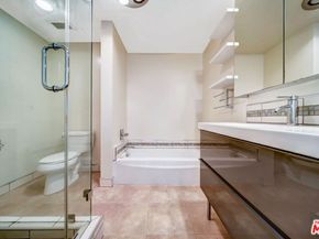 2160 Century Park 1503, Los Angeles CA 90067