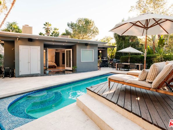 7963 Willow Glen Road, Los Angeles CA 90046