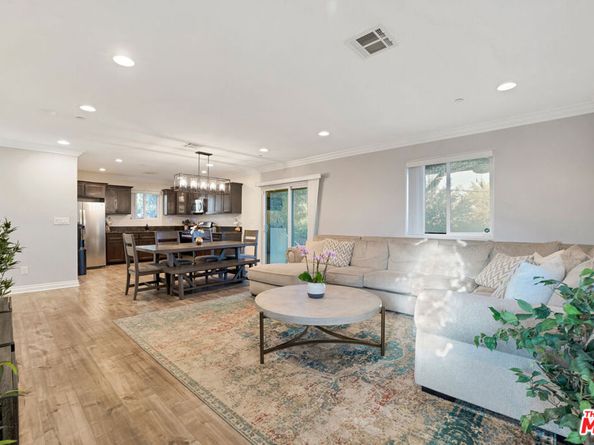 3915 Dwiggins Street, Los Angeles CA 90063