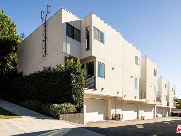 2150 Clifford Street, Los Angeles CA 90026