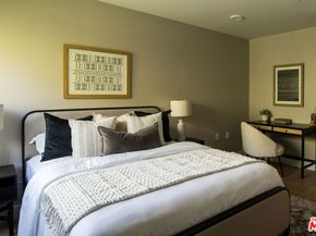 2150 Clifford Street, Los Angeles CA 90026