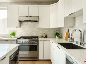 2150 Clifford Street, Los Angeles CA 90026