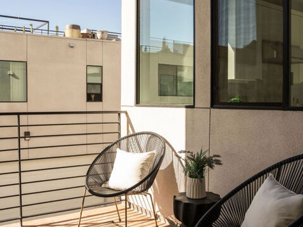 2150 Clifford Street, Los Angeles CA 90026