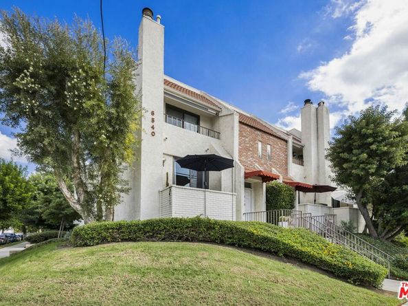 6540 Hayvenhurst Avenue 28, Lake Balboa CA 91406