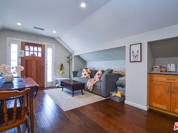2226 W 28th Street, Los Angeles CA 90018