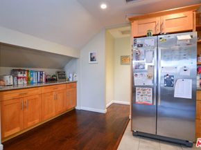 2226 W 28th Street, Los Angeles CA 90018
