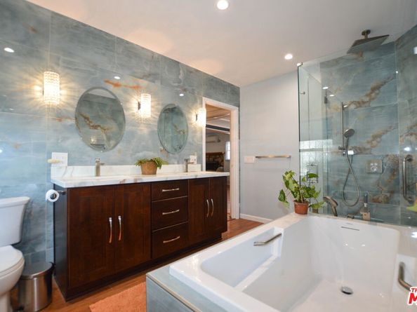 2226 W 28th Street, Los Angeles CA 90018