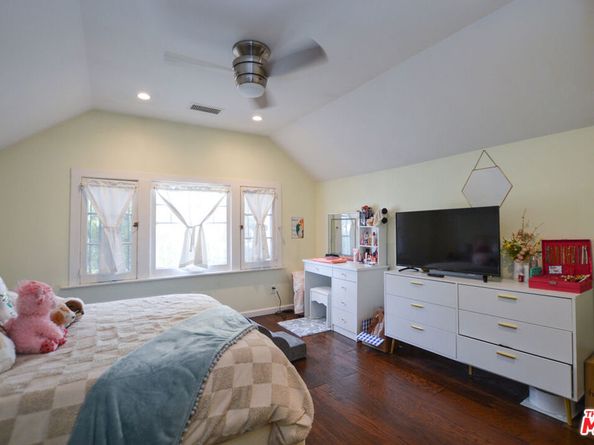 2226 W 28th Street, Los Angeles CA 90018