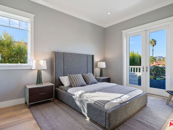 6336 Lindenhurst Avenue, Los Angeles CA 90048