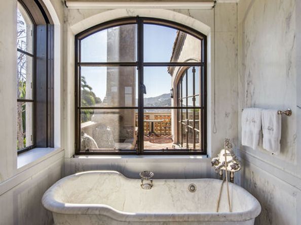 3415 Sweetwater Mesa Road, Malibu CA 90265