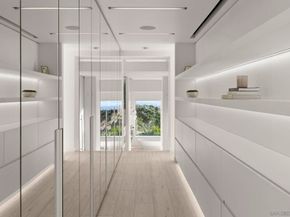 5811 Box Canyon Rd, La Jolla CA 92037