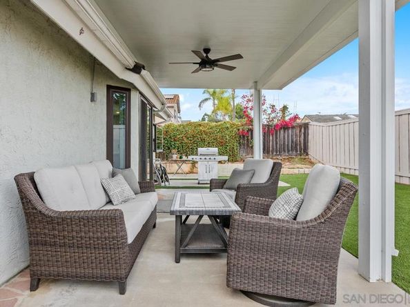 1127 La Tortuga, Vista CA 92081