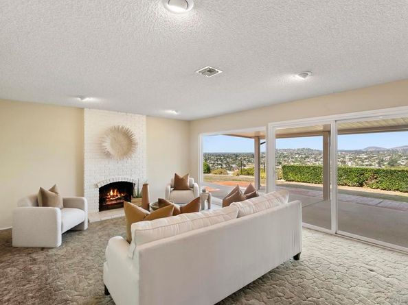 4040 Rosarita Dr, La Mesa CA 91941