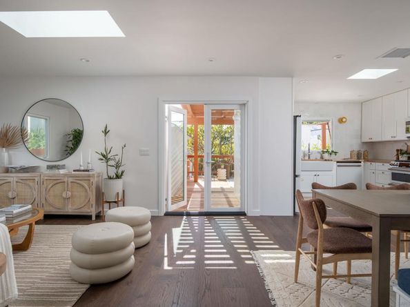 1025 Wilbur Ave, San Diego CA 92109