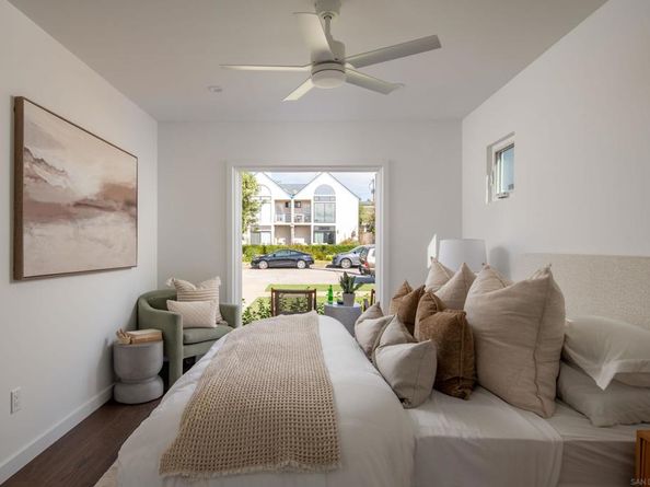 1025 Wilbur Ave, San Diego CA 92109