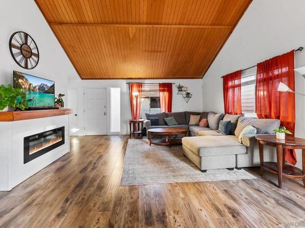 6811 Parkside Avenue, San Diego CA 92139