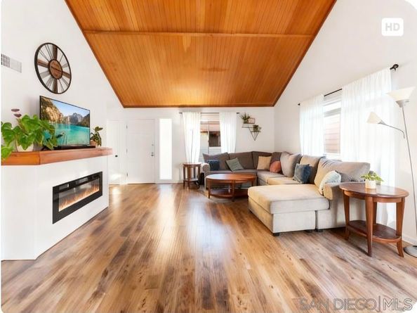 6811 Parkside Avenue, San Diego CA 92139