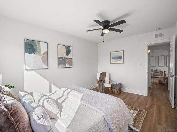 1361 Felspar St 7, San Diego CA 92109