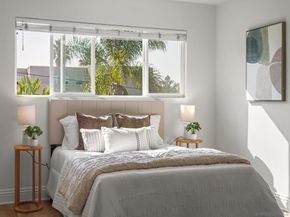 1361 Felspar St 7, San Diego CA 92109