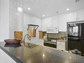 3890 Nobel Dr 1305, San Diego CA 92122