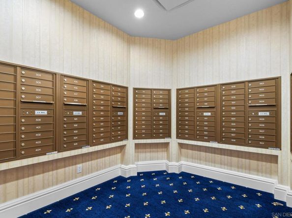 3890 Nobel Dr 1305, San Diego CA 92122