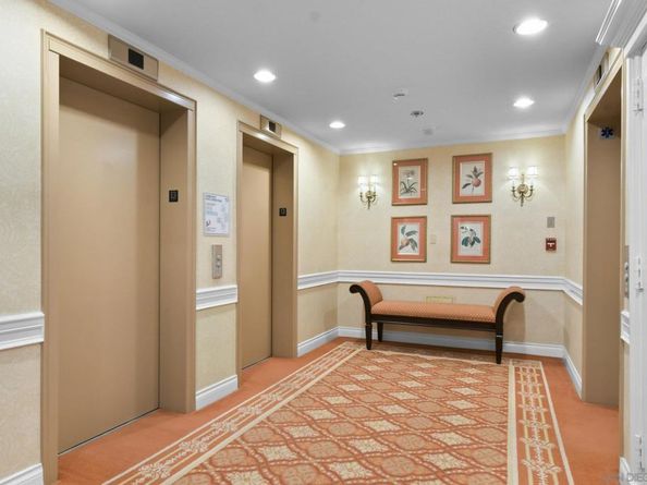 3890 Nobel Dr 1305, San Diego CA 92122