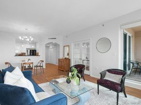 3890 Nobel Dr 1305, San Diego CA 92122