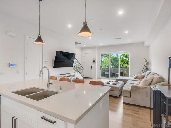 1055 32nd St 8, San Diego CA 92102