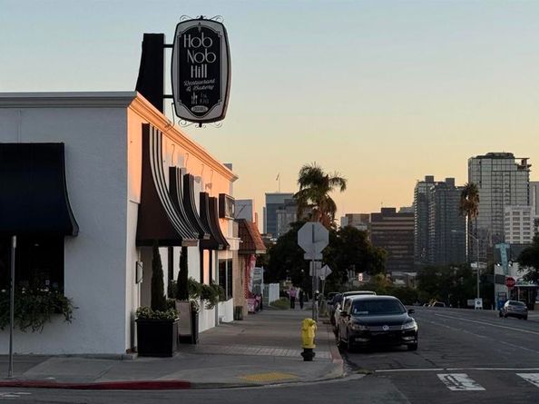 2244 2nd Ave 25, San Diego CA 92101