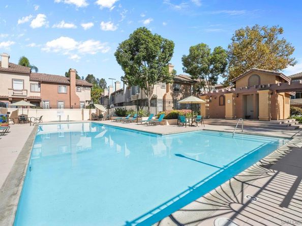 11378 Via Rancho San Diego C, El Cajon CA 92019