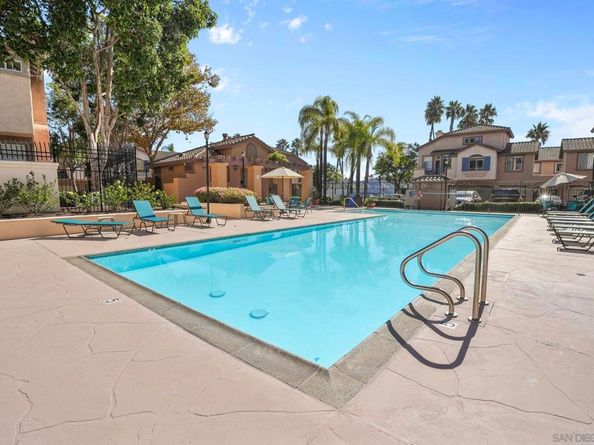 11378 Via Rancho San Diego C, El Cajon CA 92019