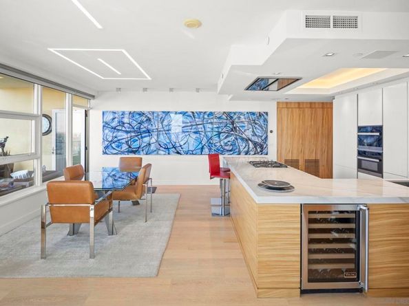 1325 Pacific Hwy 1902, San Diego CA 92101