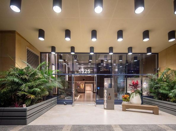 1325 Pacific Hwy 1902, San Diego CA 92101