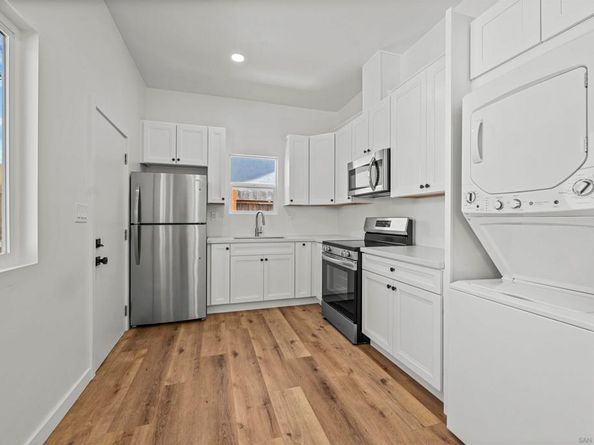 6979 81 Amherst, San Diego CA 92115