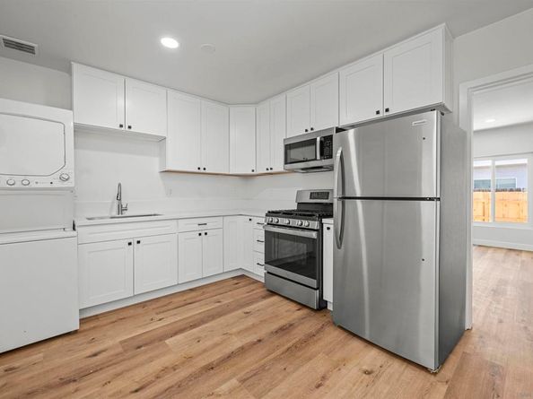 6979 81 Amherst, San Diego CA 92115