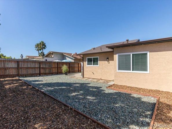 4617 Westridge Dr, Oceanside CA 92056