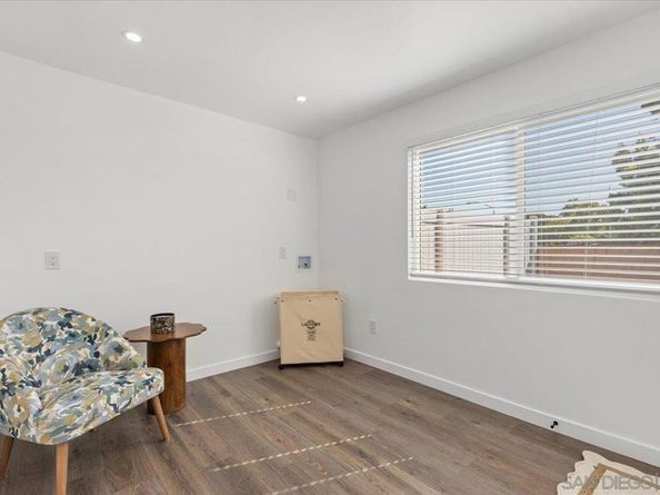 4617 Westridge Dr, Oceanside CA 92056