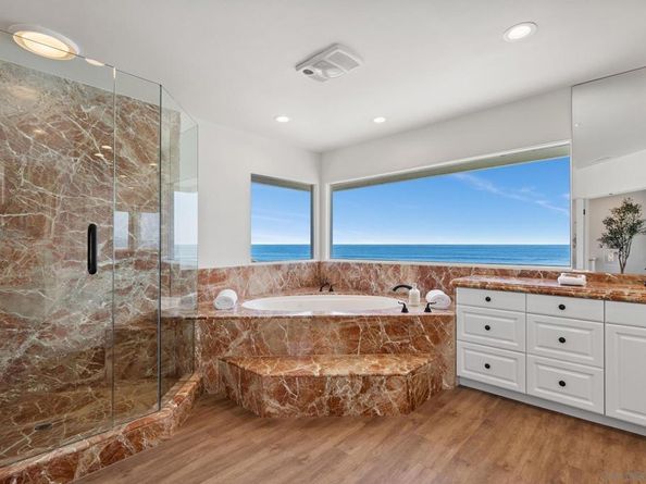 5366 Calumet Ave, La Jolla CA 92037
